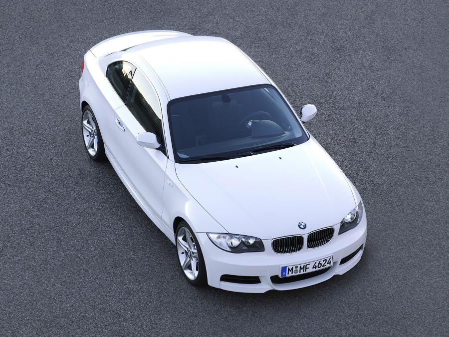  BMW 135i Coupe (E82) 2008 года  (фото 33 из 34)